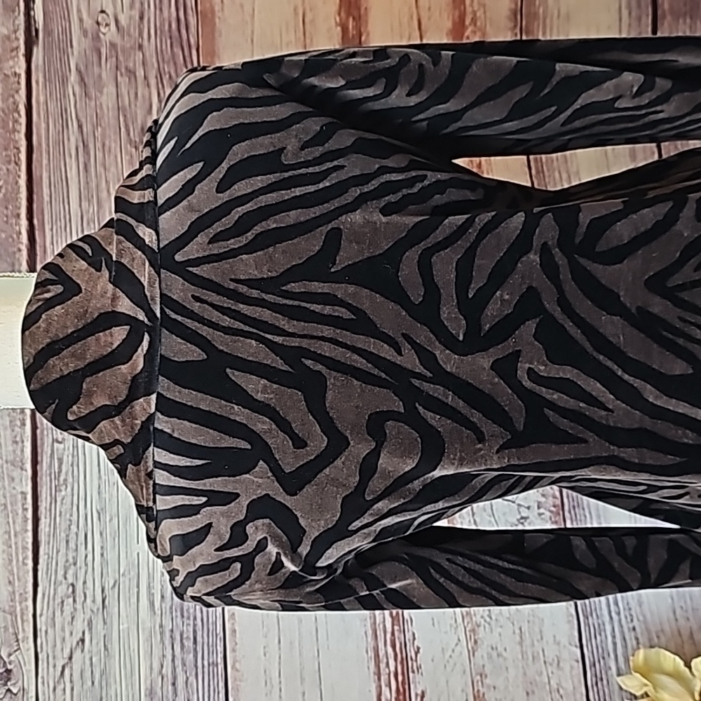 NEW STYLE & CO BROWN BLACK ZEBRA STRIPE VALOR ZIP UP JACKET - Picture 6 of 15